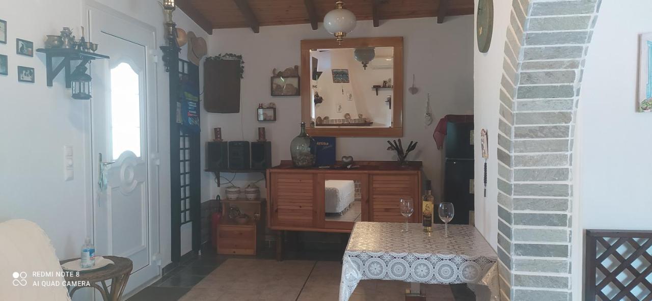 Ekali-Haus Villa Nea Iraklia Buitenkant foto