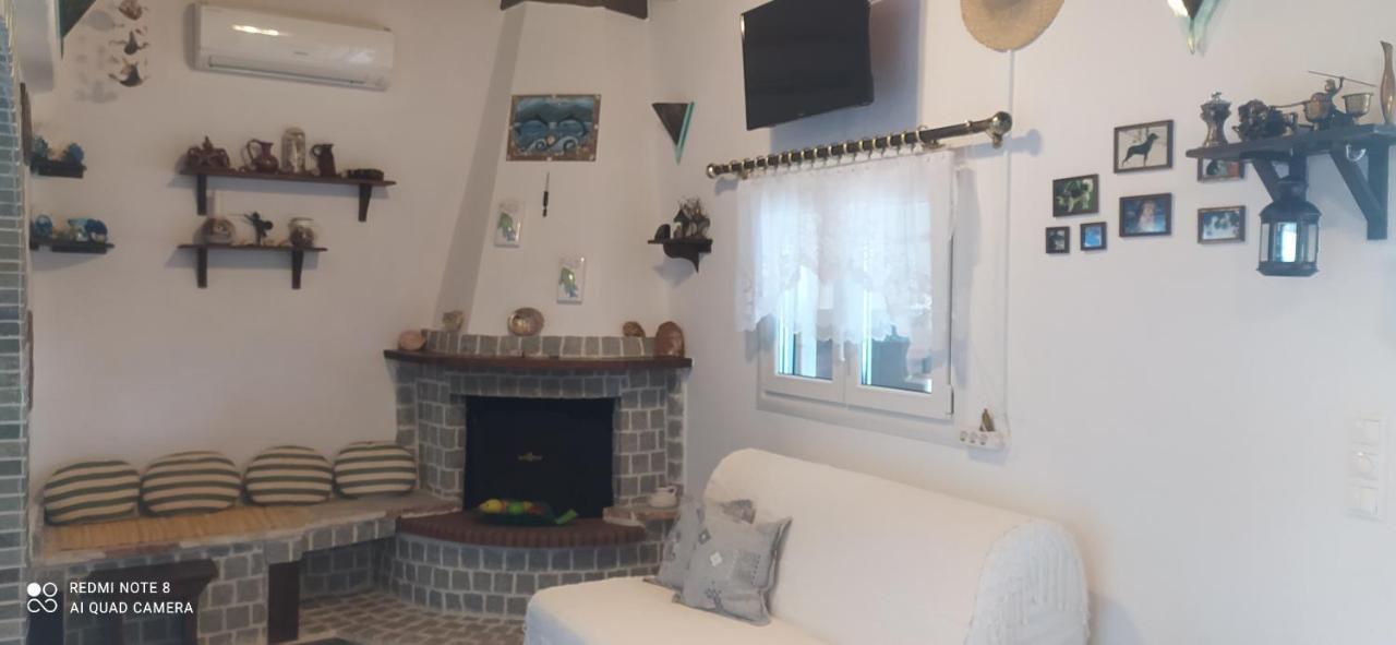 Ekali-Haus Villa Nea Iraklia Buitenkant foto