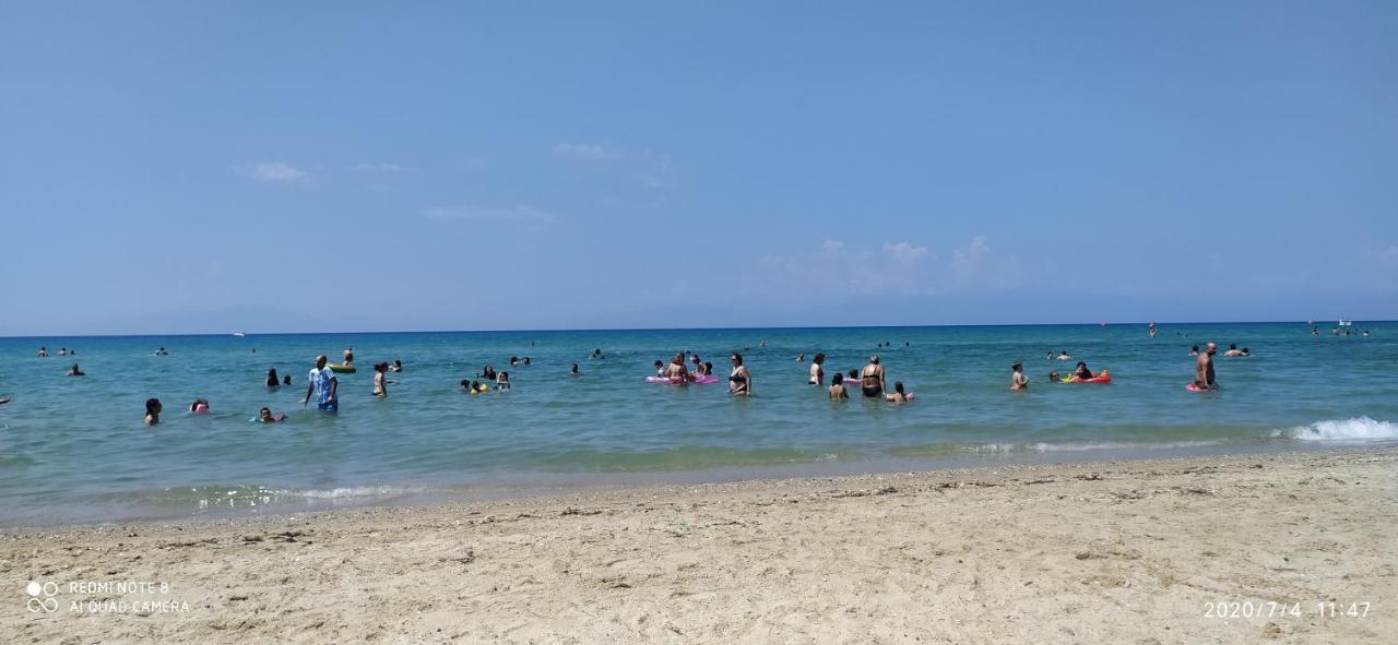 Ekali-Haus Villa Nea Iraklia Buitenkant foto