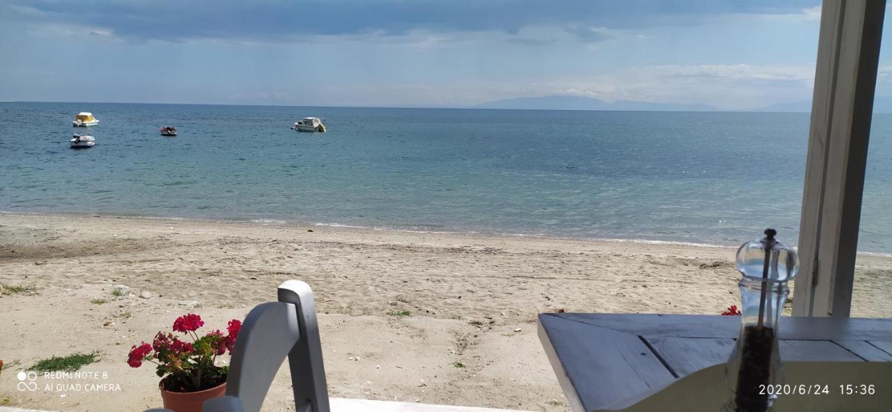 Ekali-Haus Villa Nea Iraklia Buitenkant foto